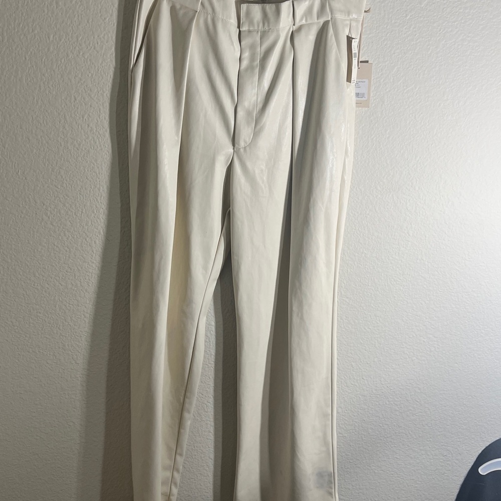 MOTHER Faux Leather Weekend Heel Size Wide Leg High-Waist Cream Trousers Sz 33 - Picture 3 of 12